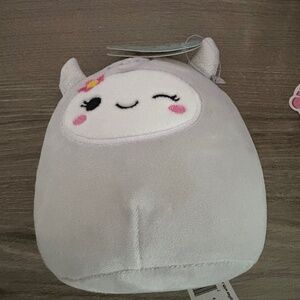 Rare HTF OG Riah the yeti squishmallows 5”